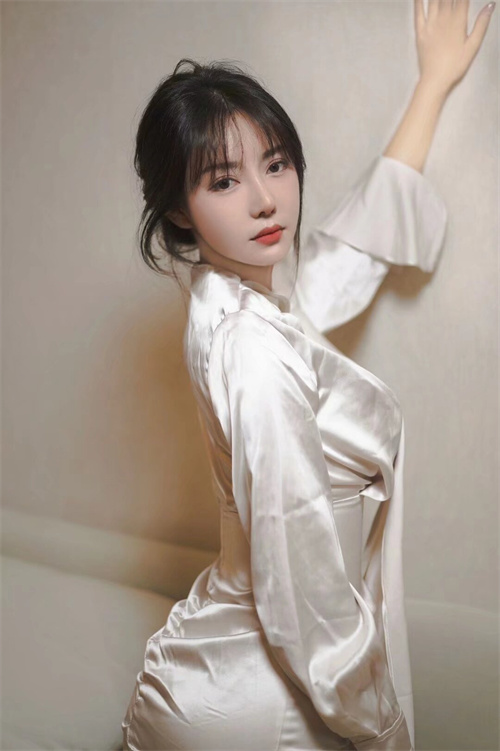 143503gn30jx3e30x73icn.jpg